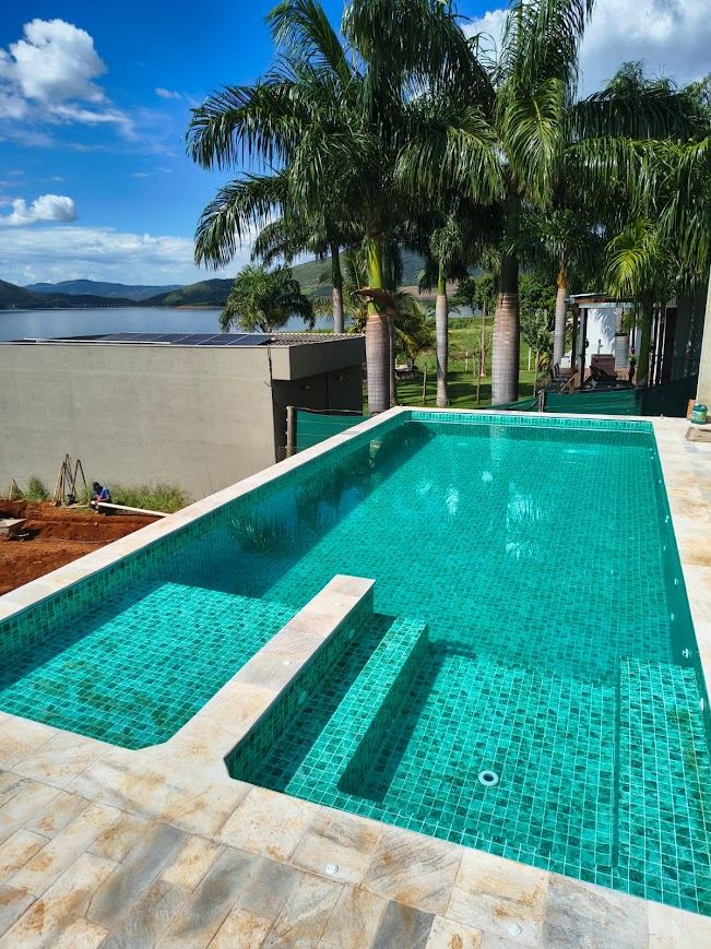 Piscina entregue pela Hidrojato Piscinas