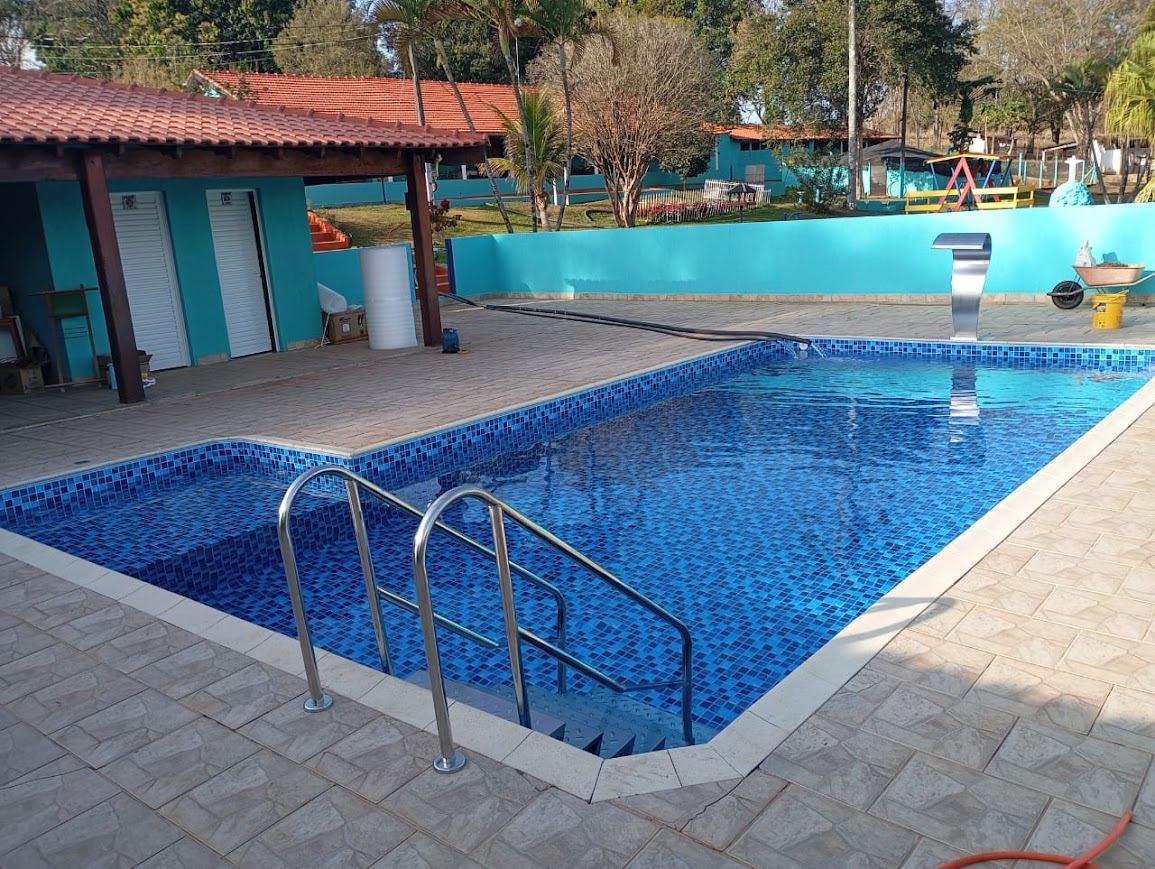 Piscina entregue pela Hidrojato Piscinas